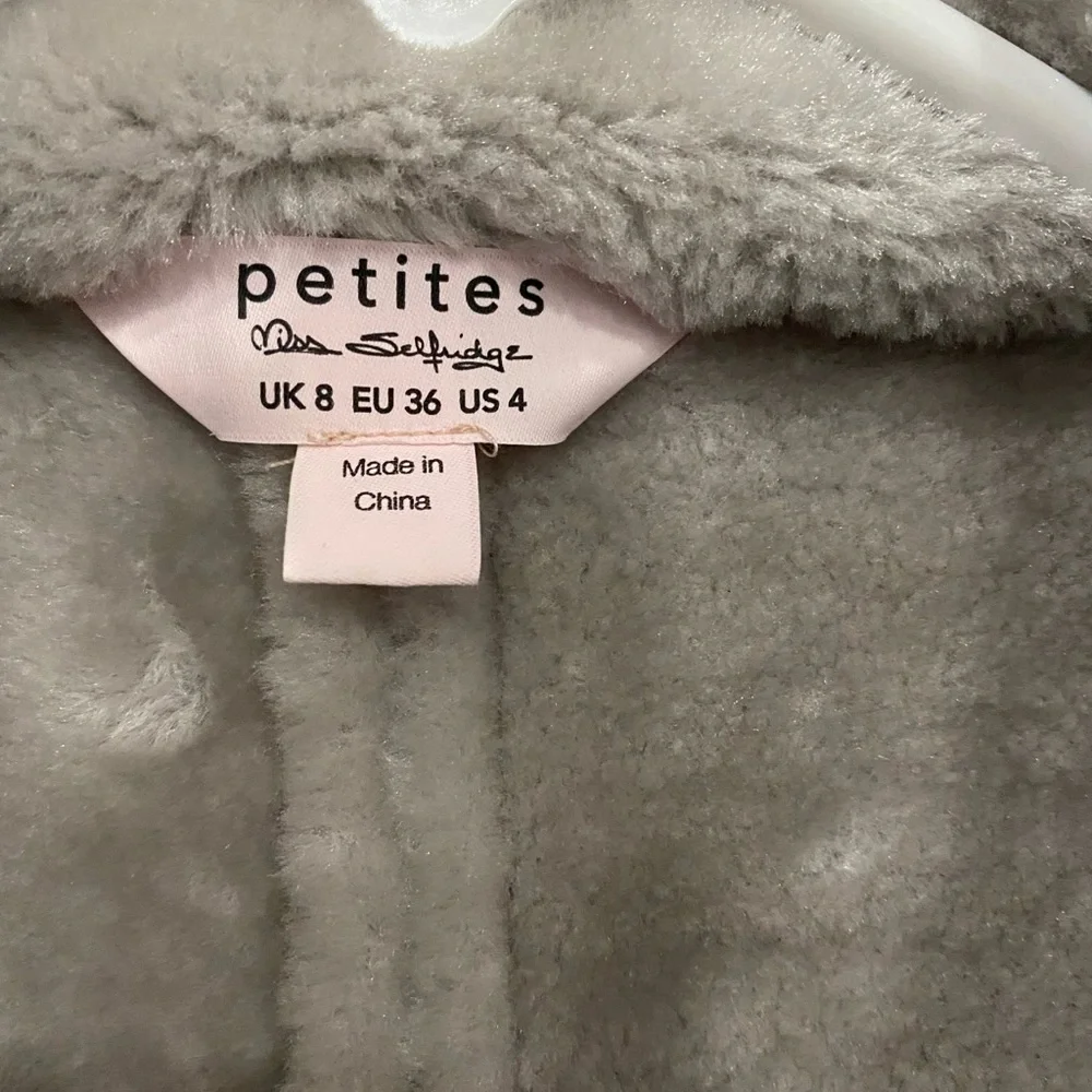 Jacket - Picture 4 of 5